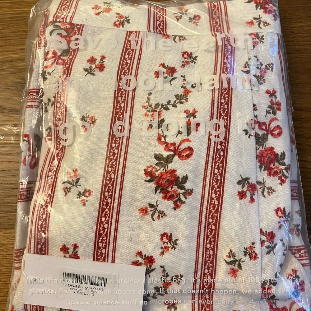 Reformation Yucca linen two piece in print Vienna